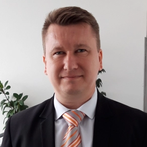 Simon Zoltán